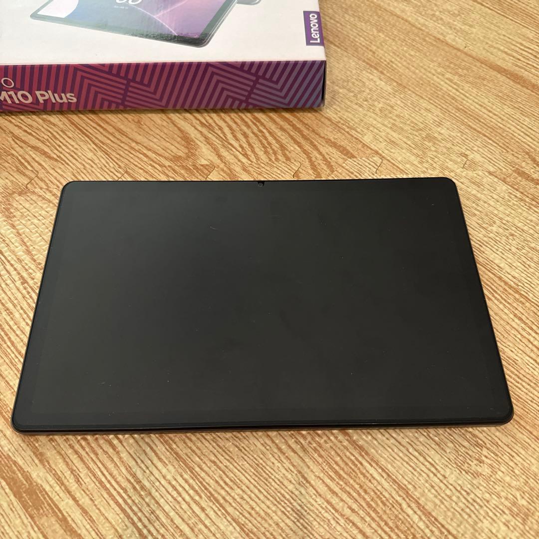 Lenovo tab M10タブレット