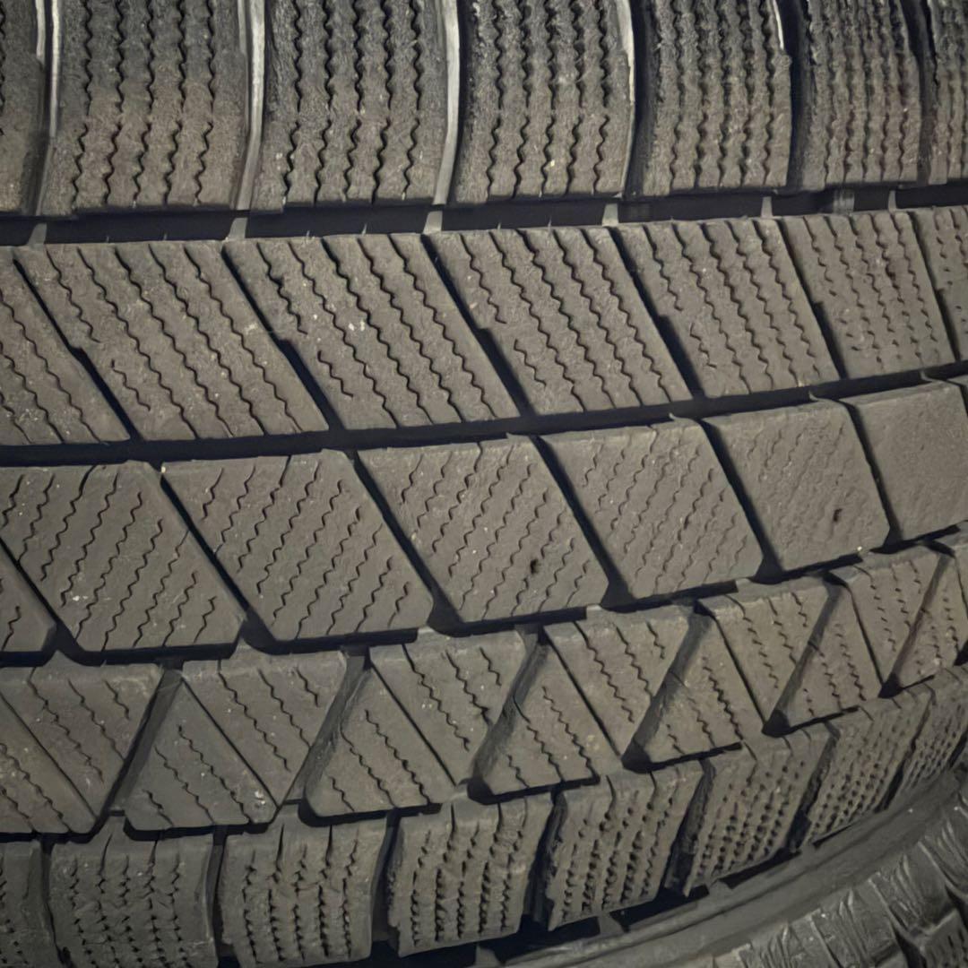 ［最終値下］30系アルファード　スタッドレスタイヤセット