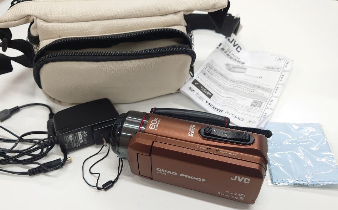 美品 JVC Everio R QUAD PROOF ビデオカメラ本体