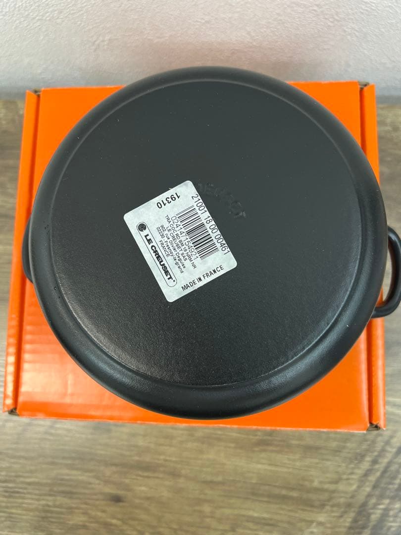 LE CREUSET 両手鍋 18cm 黒