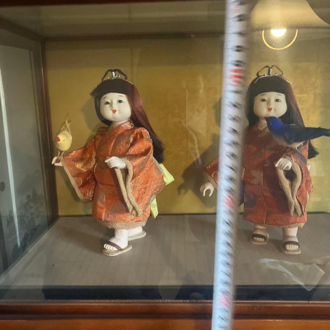 古い人形です