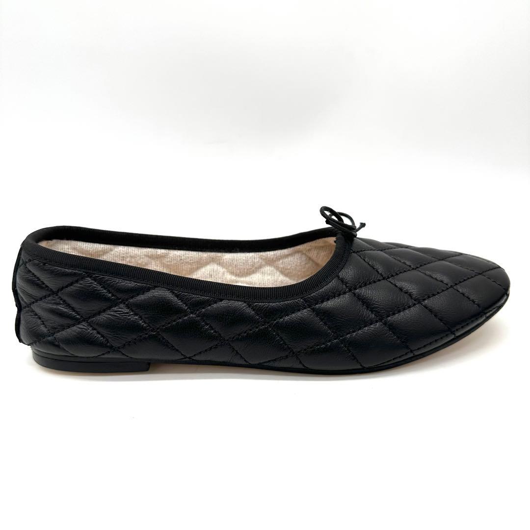 〈美品〉SPELTA スペルタ【24】レザー キルティング フラットシューズ 黒