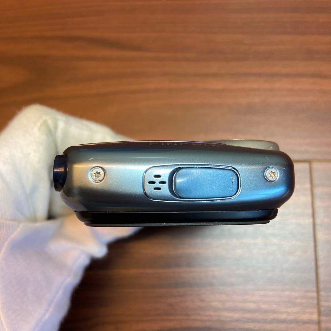 FUJI FILM FinePix XP10 デジカメ ほぼ新品 4076