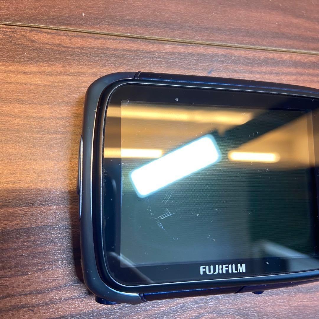 FUJI FILM FinePix XP10 デジカメ ほぼ新品 4076
