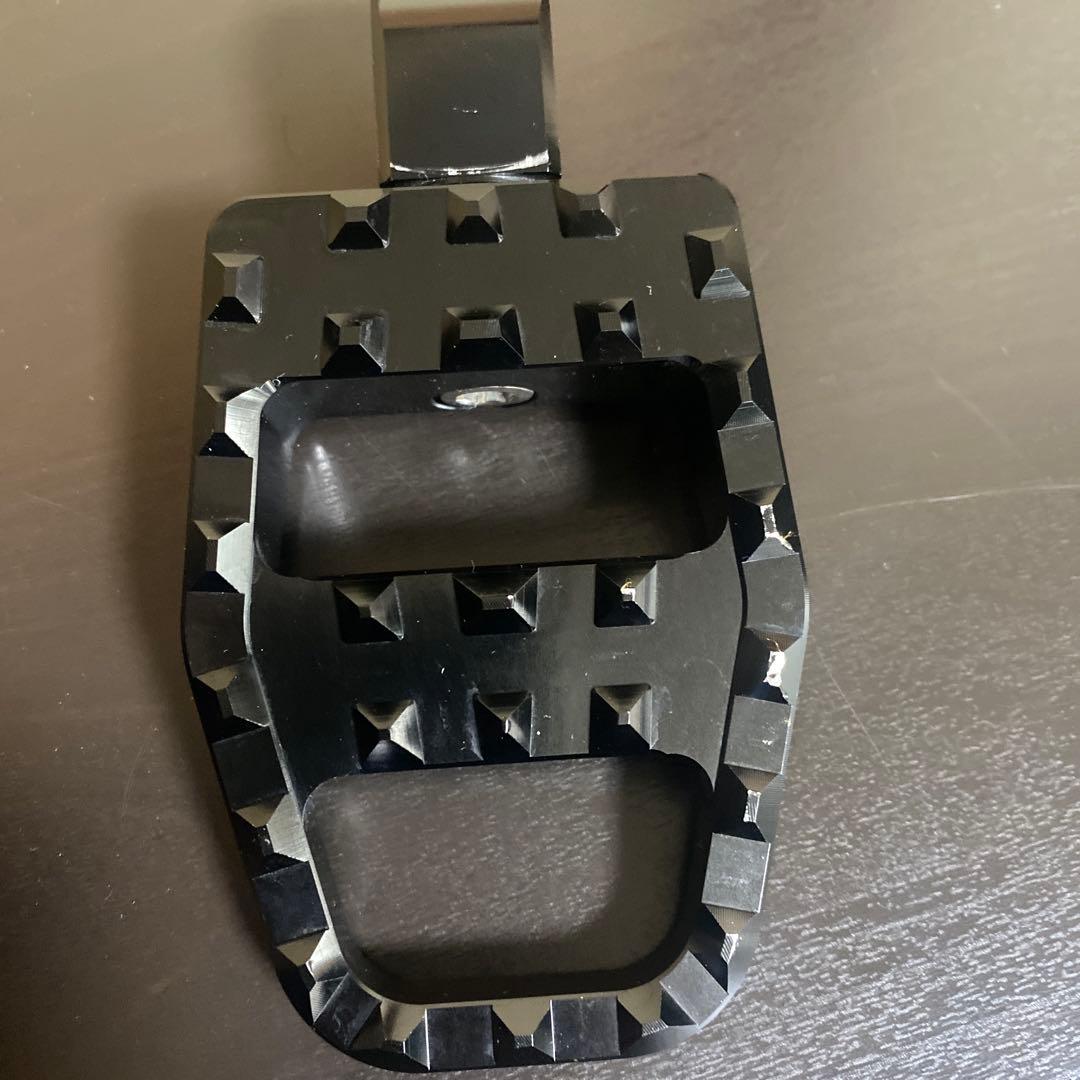 クロススレッドサイクル2021スタイルペグ M8ソフテイル用　※パッセンジャー用