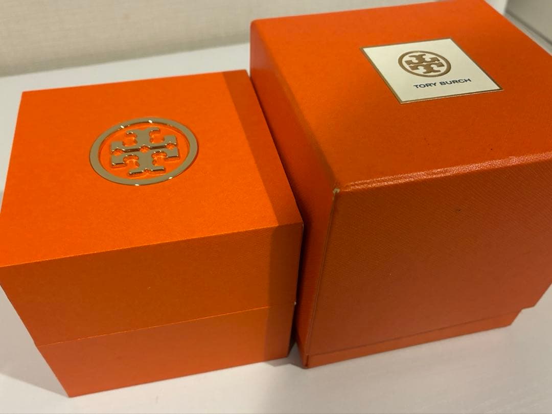 TORY BURCH レディース 腕時計 ゴールド 箱付き