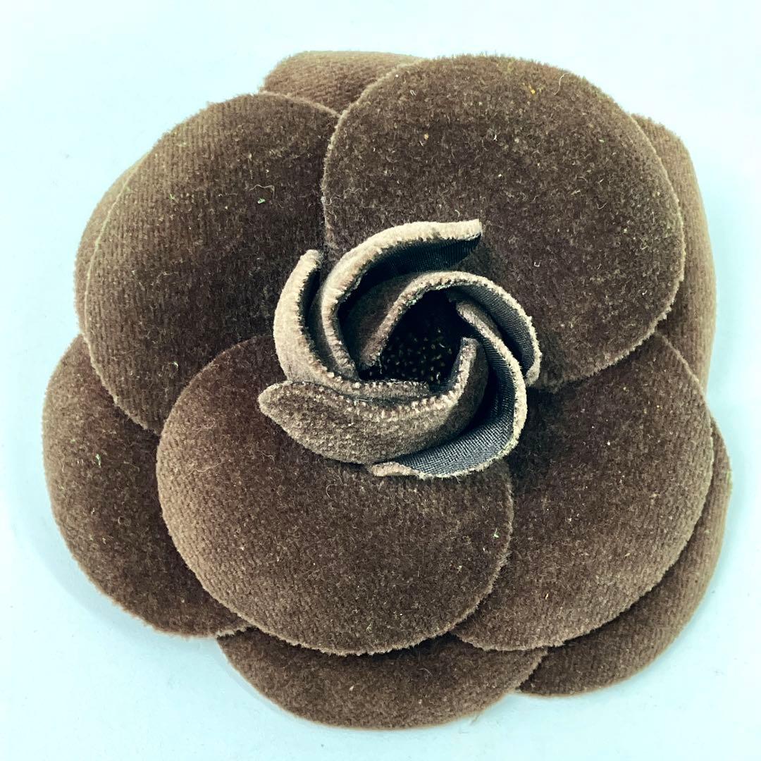 CHANEL カメリア コサージュ ブローチ シャネル ベロア ブラウン