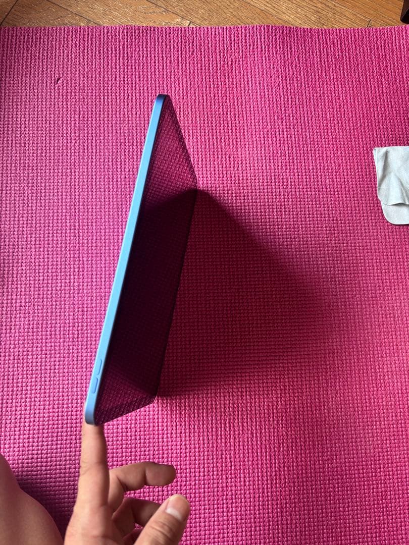 Apple iPad 11 A16 11インチ 青