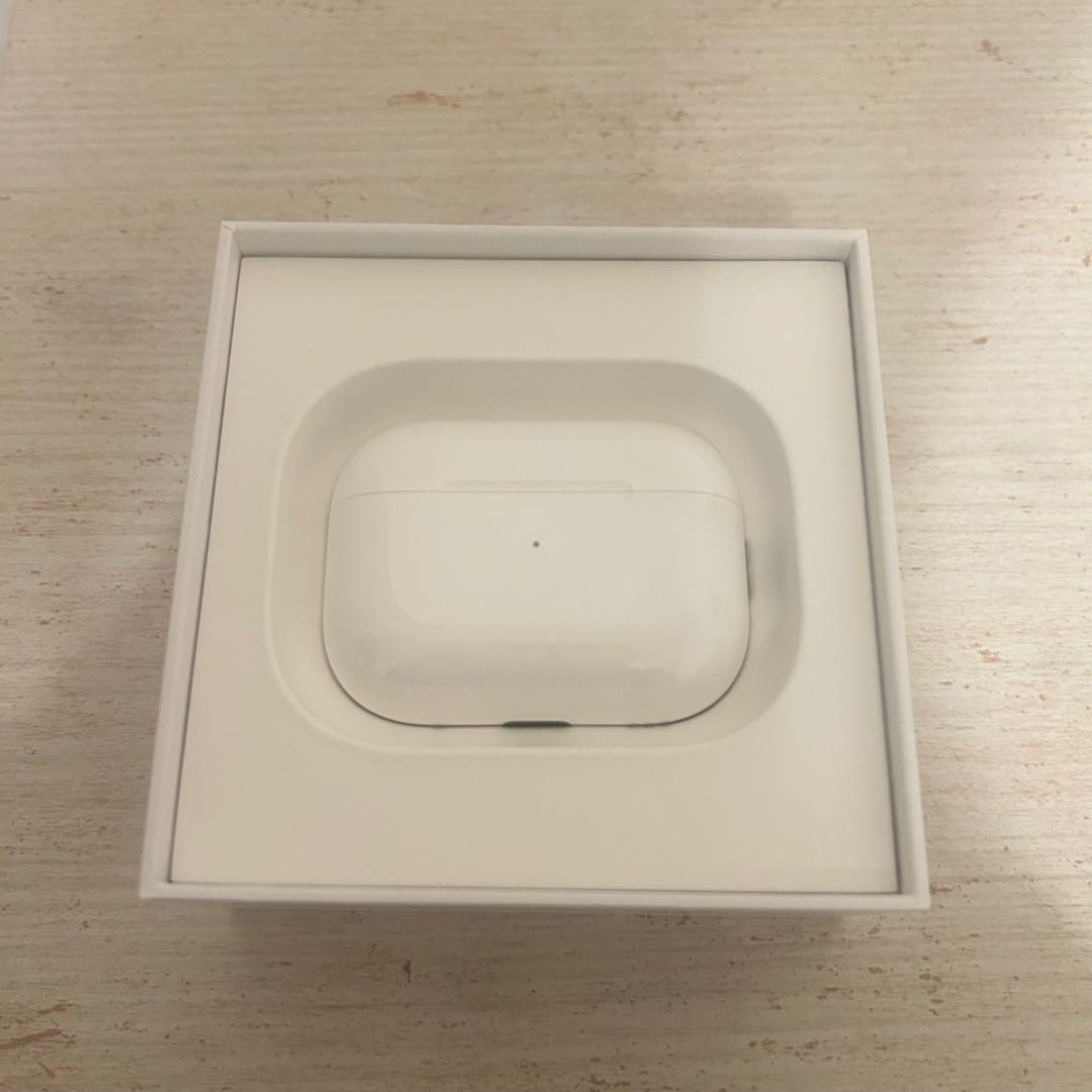 Apple AirPods Pro（第2世代） 充電ケースのみ 未使用