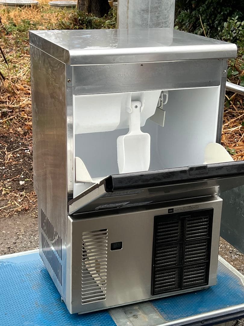 ク*ロ様 ホシザキ業務用製氷機キューブアイスメーカーIM-35M