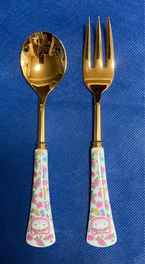 # ハローキティ世界限定999セット　希少生産2001 チャイナボーンセット