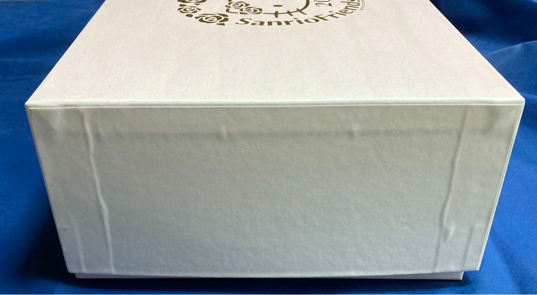 # ハローキティ世界限定999セット　希少生産2001 チャイナボーンセット