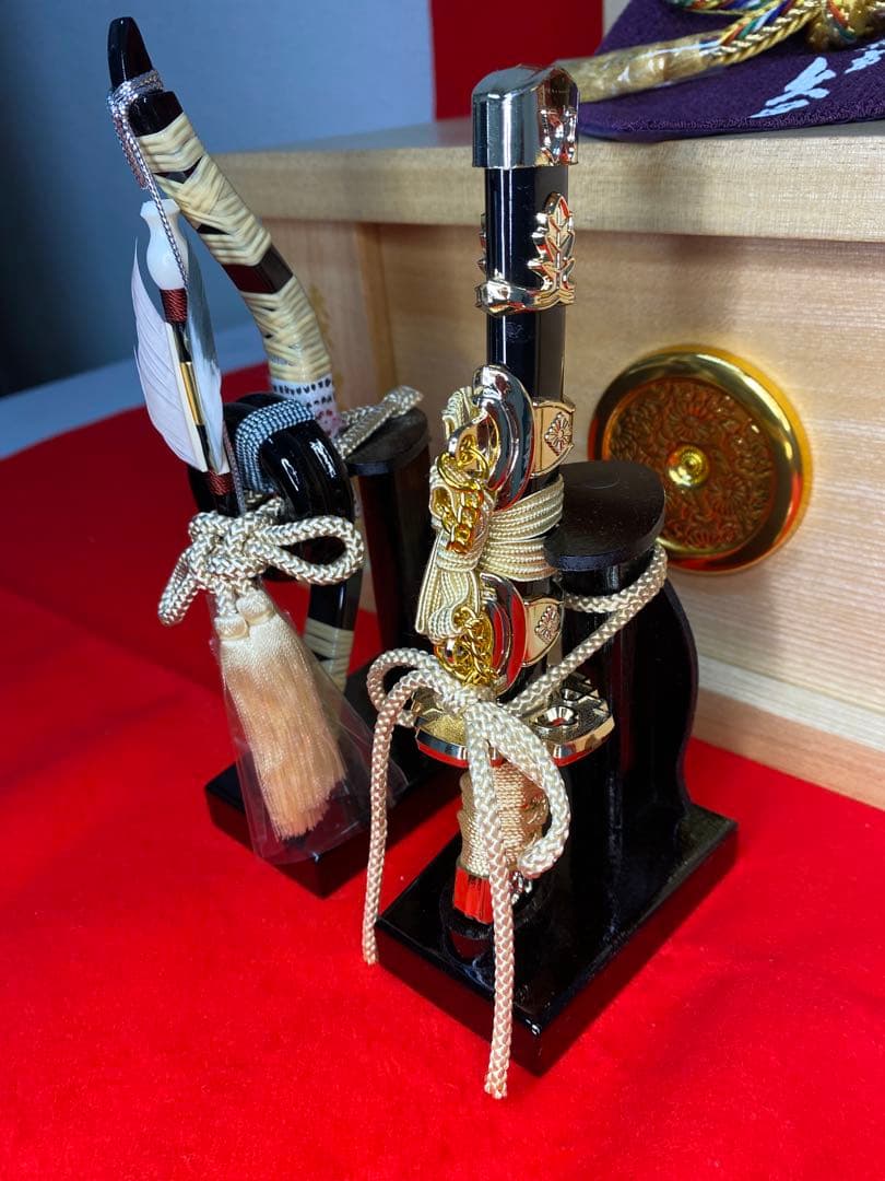 東京久月　五月人形　家紋付き正絹糸織兜飾り　針桐白木収納セット