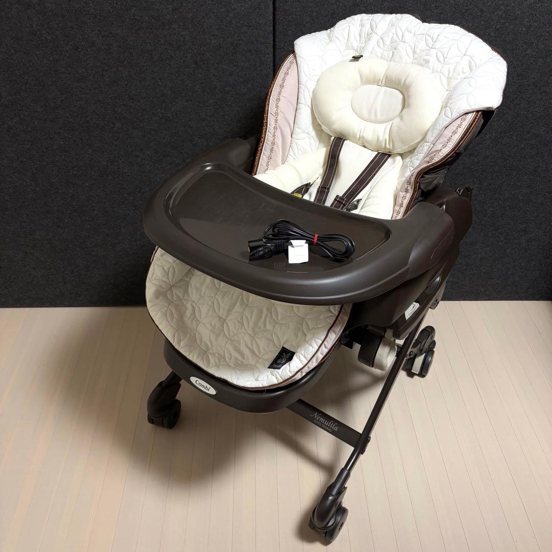 コンビ　ネムリラオートスウィング　プレミアム　ダッコプラス　エッグショック