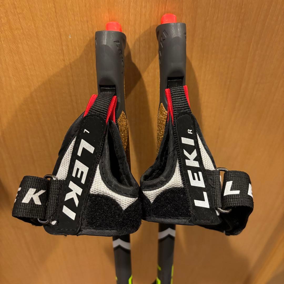 【数回使用のみ美品‼️】LEKIノルディックウォーキングポールSPIN SHORT