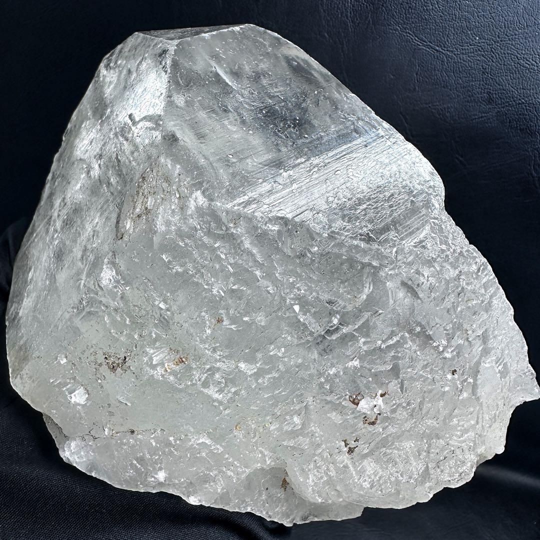 別格高級品 ❗️巨大❗️超強いパワー虹入り☆ヒマラヤ水晶パワーストーン浄化A1163