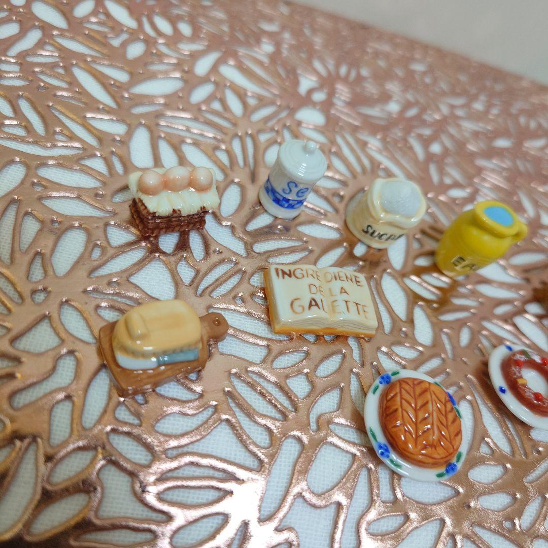 フェーヴ☆ガレット作り☆ガレット・デ・ロワ材料☆ミニチュア陶器　フランス雑貨