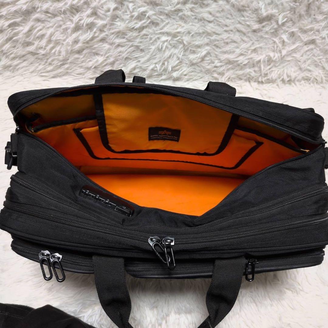 【ALPHA INDUSTRIES】未使用3WAY 大容量2層式 ビジネスバッグ