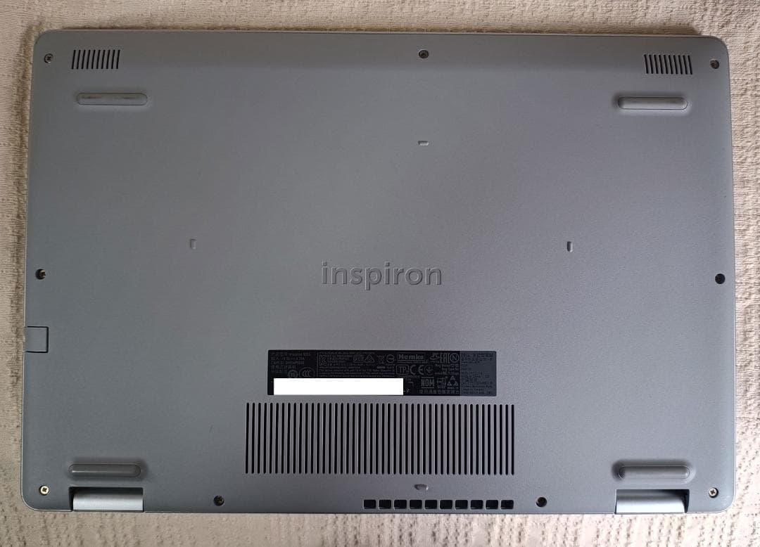 DELL Inspiron 5593 第10世代corei7搭載 ①