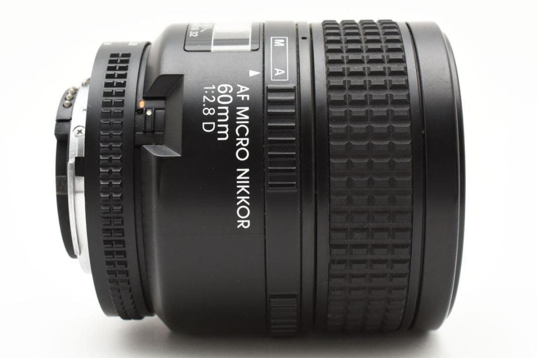 美品　Nikon AF MICRO NIKKOR 60mm F2.8D レンズ