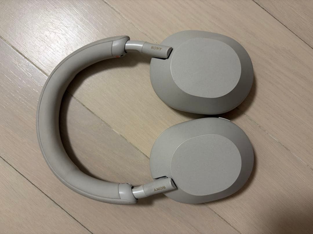 ソニー ワイヤレスノイズキャンセリングステレオヘッドホンWH-1000XM5