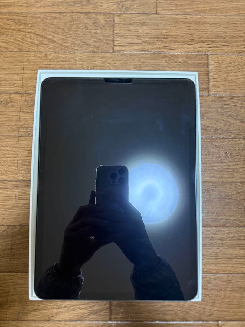 ルイ　　　iPad Pro第２世代11インチ　スペースグレー　128GB