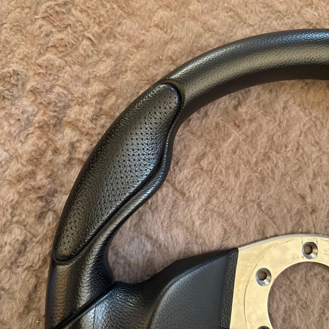 momoステアリング コマンド2 320mm