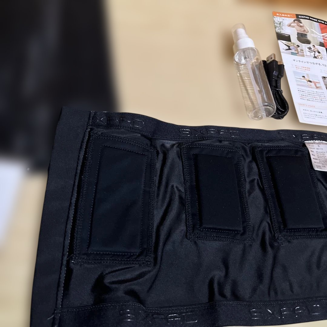 美品Sサイズ　シックスパット　パワースーツコアベルト、コントローラ付