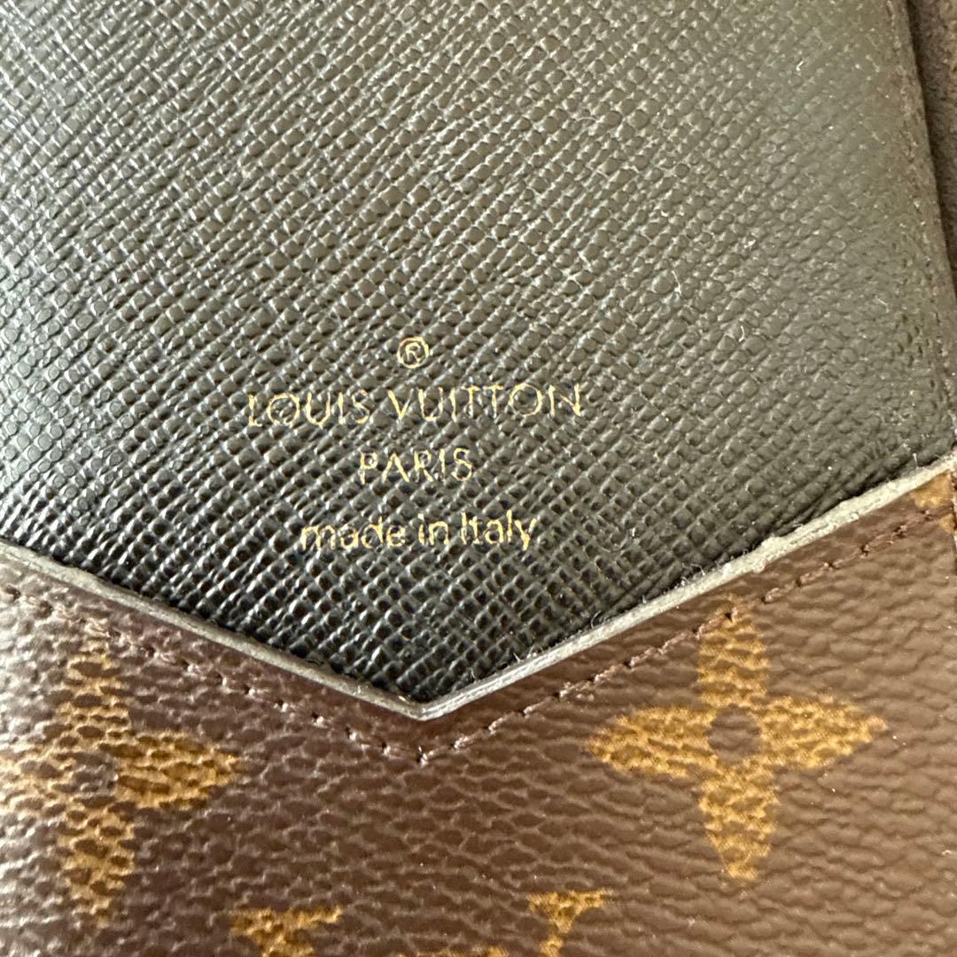 Louis Vuitton 手帳型 iPhoneケース14pro