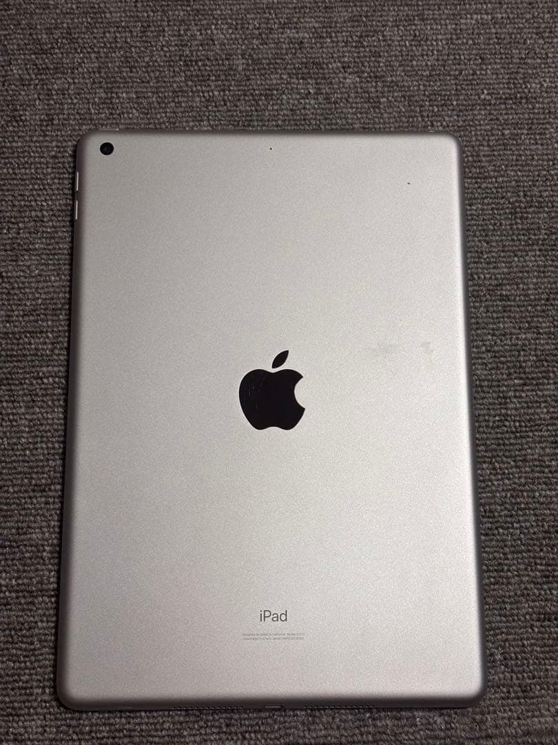 Apple iPad 【第8世代wi-fi 32GB】