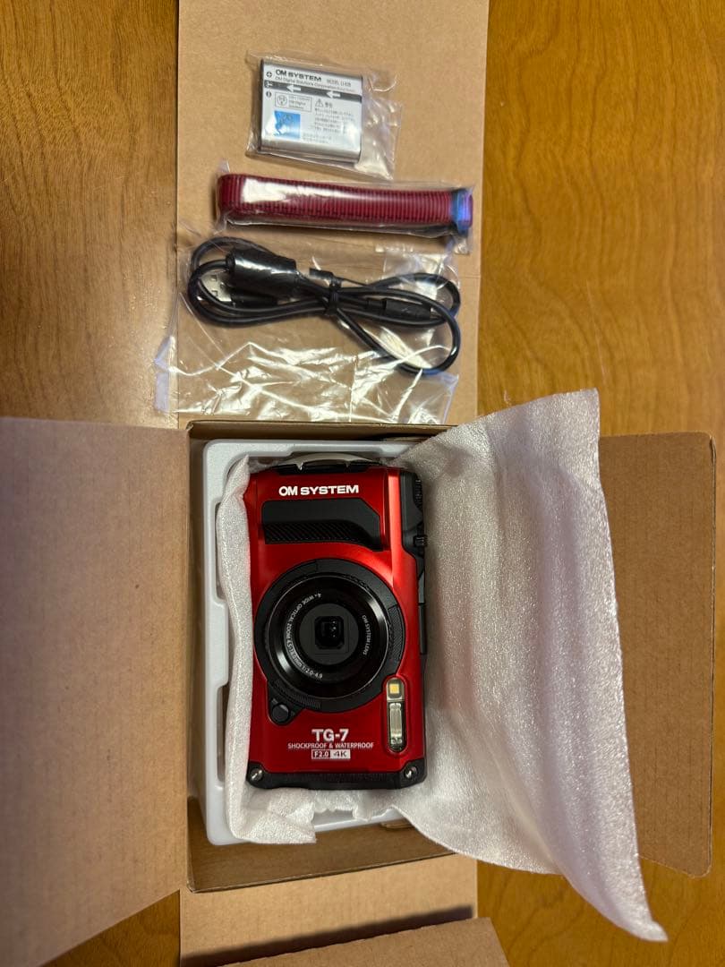 OM SYSTEM TG-7 コンパクトデジタルカメラ