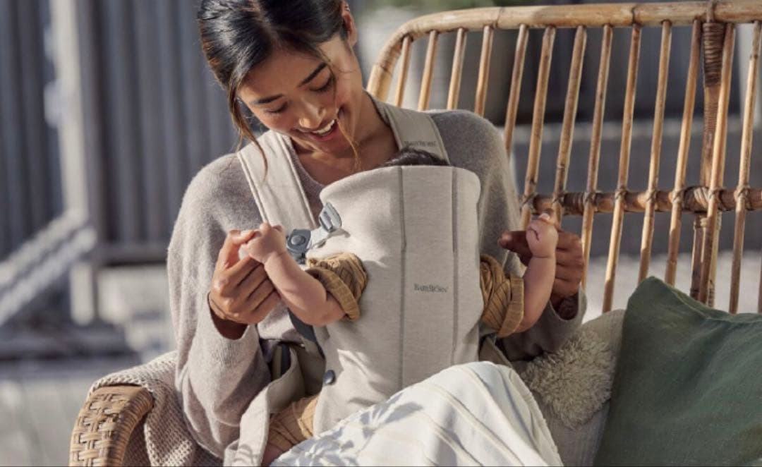 【美品】ベビービョルン　ベビーキャリアmini