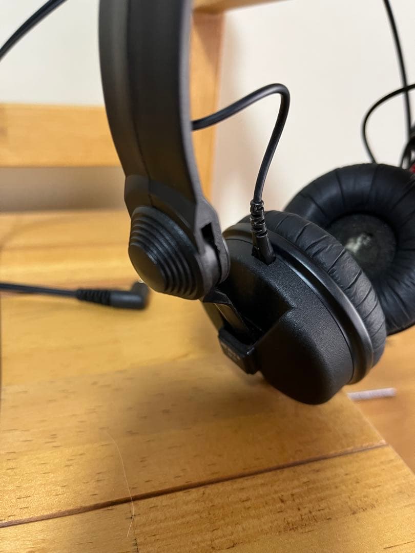 W*S様 ゼンハイザー SENNHEISER ヘッドホン HD25-1 II