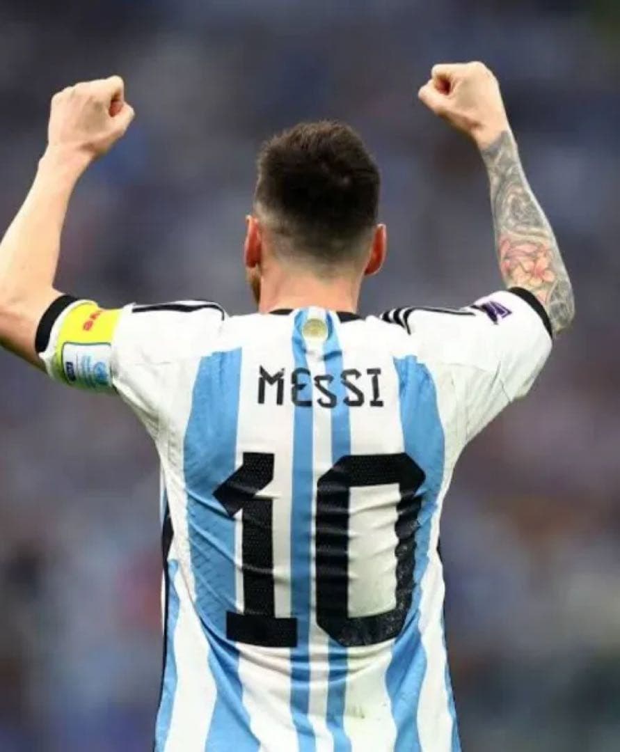アルゼンチン代表２０２２W杯決勝　マッチデイ付き＆ W杯パッチ付き メッシ＃１０
