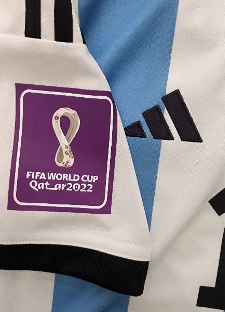 アルゼンチン代表２０２２W杯決勝　マッチデイ付き＆ W杯パッチ付き メッシ＃１０