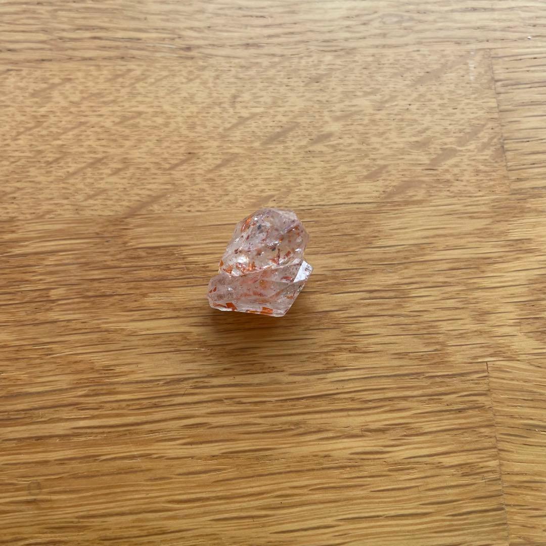 モンド　エレスチャルクォーツ　タンザニア　水晶　レピドクロサイト