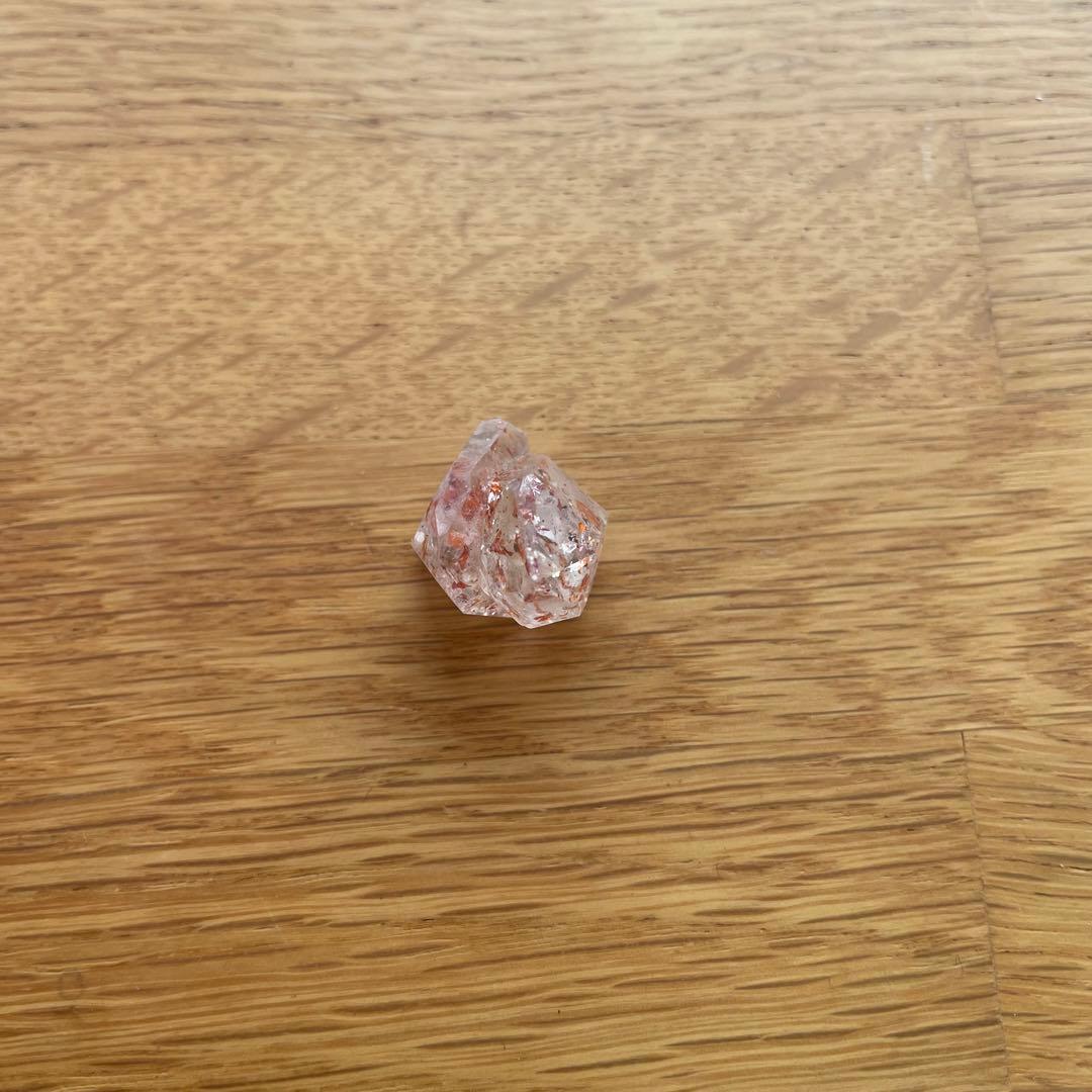 モンド　エレスチャルクォーツ　タンザニア　水晶　レピドクロサイト