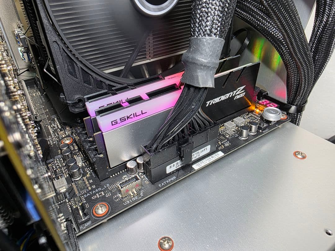 メモリー G.SKILL Trident Z Neo DDR4-3600 (2x16GB)