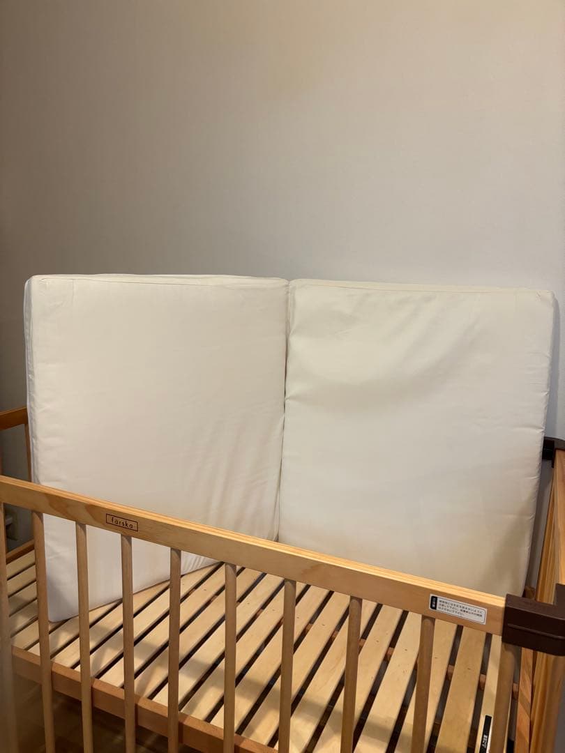 gegege様　スァルスカ　ベッドサイドベッド　マットレス付き