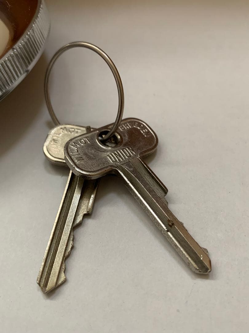 ガソリンキャップ　ローバーミニクーパー　レイランド　フューエルフィラーキャップ