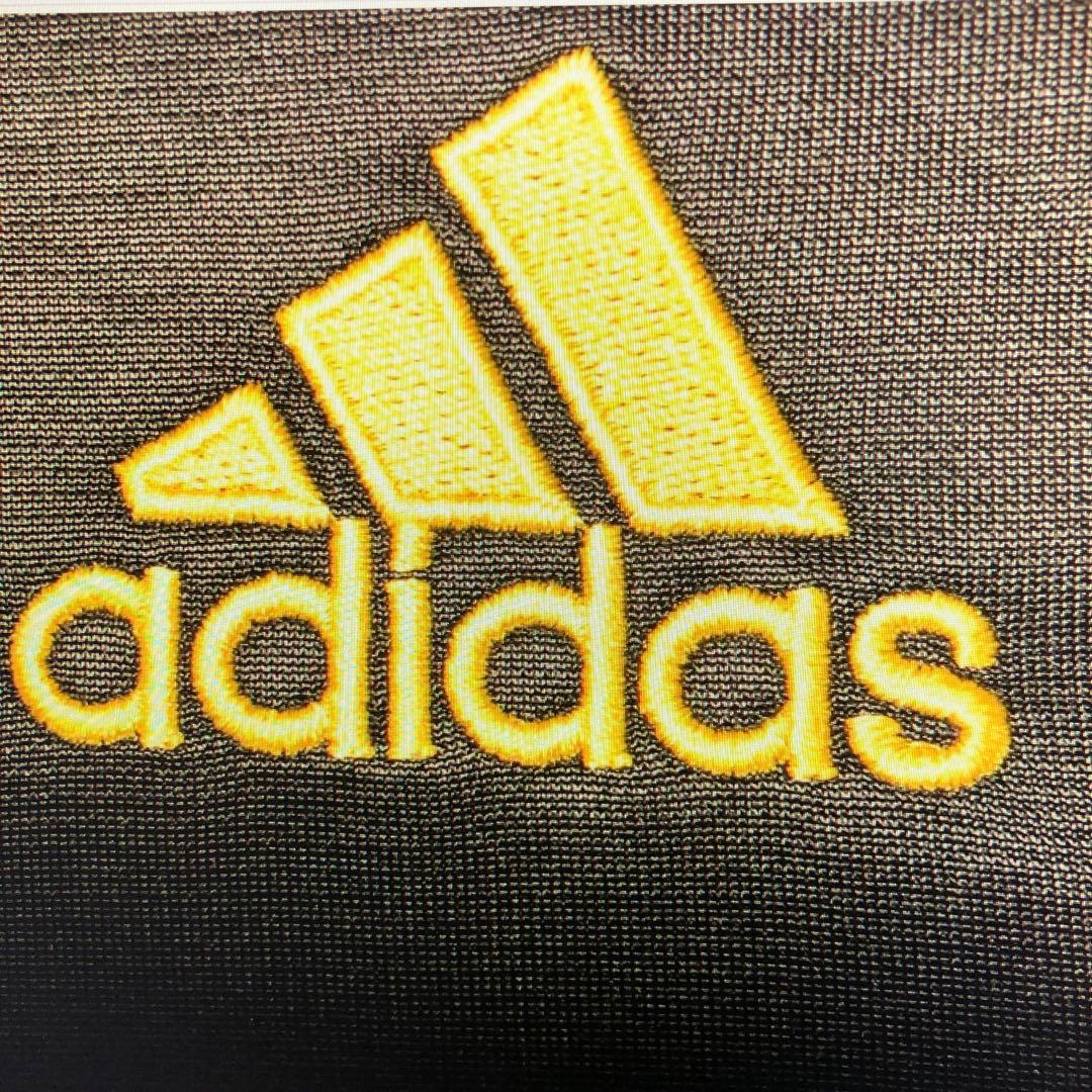 美品希少　アディダス正規品2011クラブW杯限定ジャージ メッシモデル　サイズO