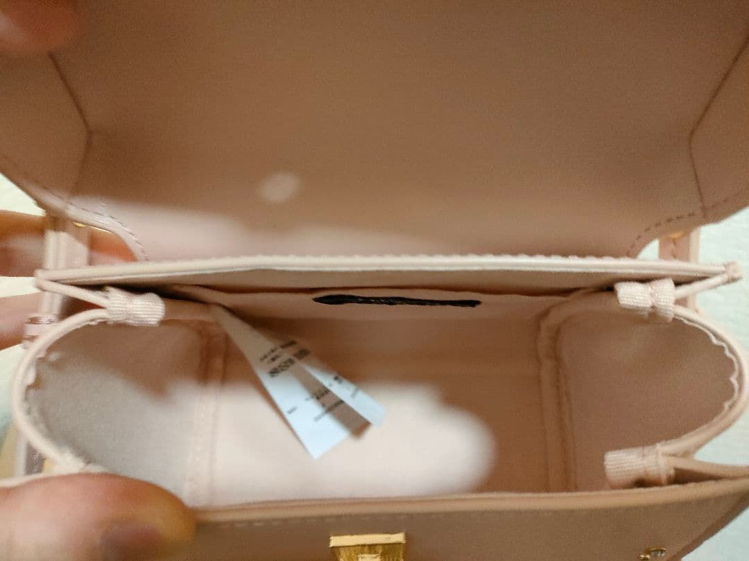 セルフォード　リュタンビジュースタッズポシェット　ピンク