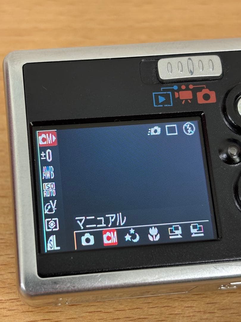 ◆超コンパクトなデジタルカメラ◆キャノン◆IXY DIGITAL L◆