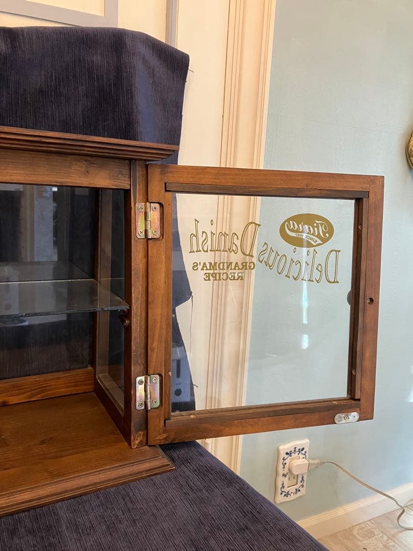 木製 ガラス飾り棚 キャビネット コレクションケース　ショーケース ディスプレイ