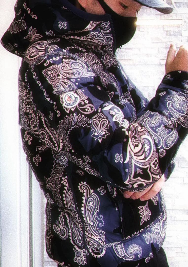 美品　モンクレール　ペイズリー　リバーシブル　2 ゴールデンサイズ