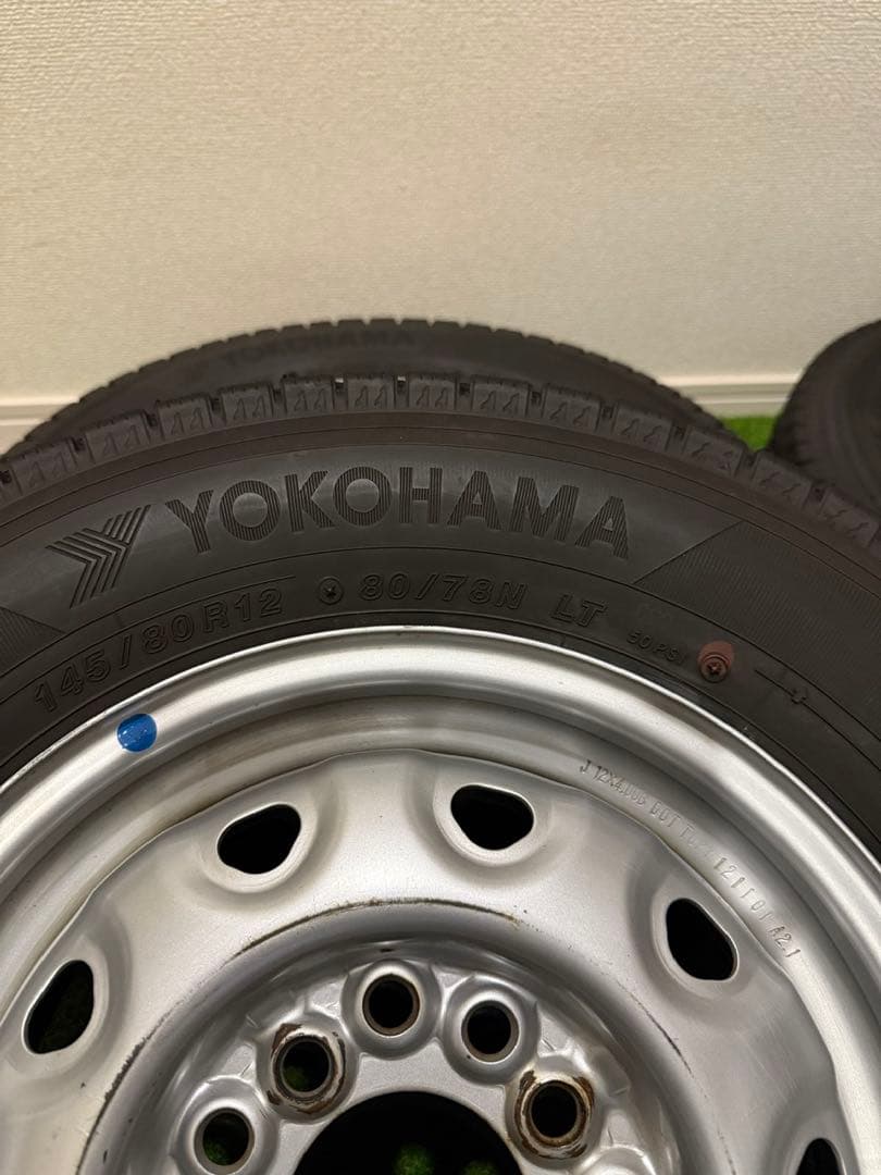 中古　スタッドレスタイヤ2024年製＆ホイール　4本セット