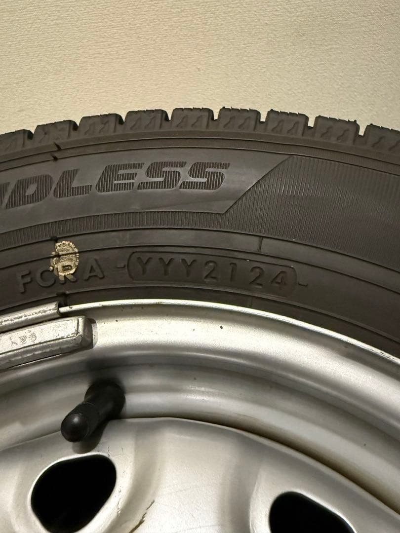 中古　スタッドレスタイヤ2024年製＆ホイール　4本セット