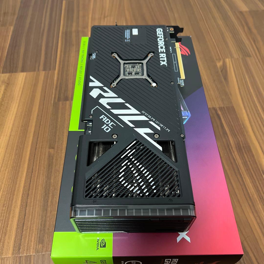 ROG Strix GeForce RTX 4070Ti 12GB 非OC