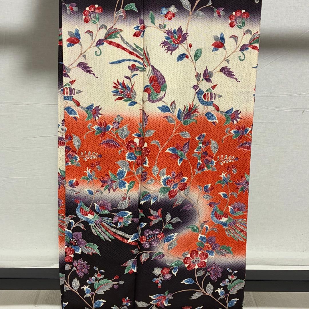 D194 訪問着　鳥　唐花　正絹　着物　袷　極美品