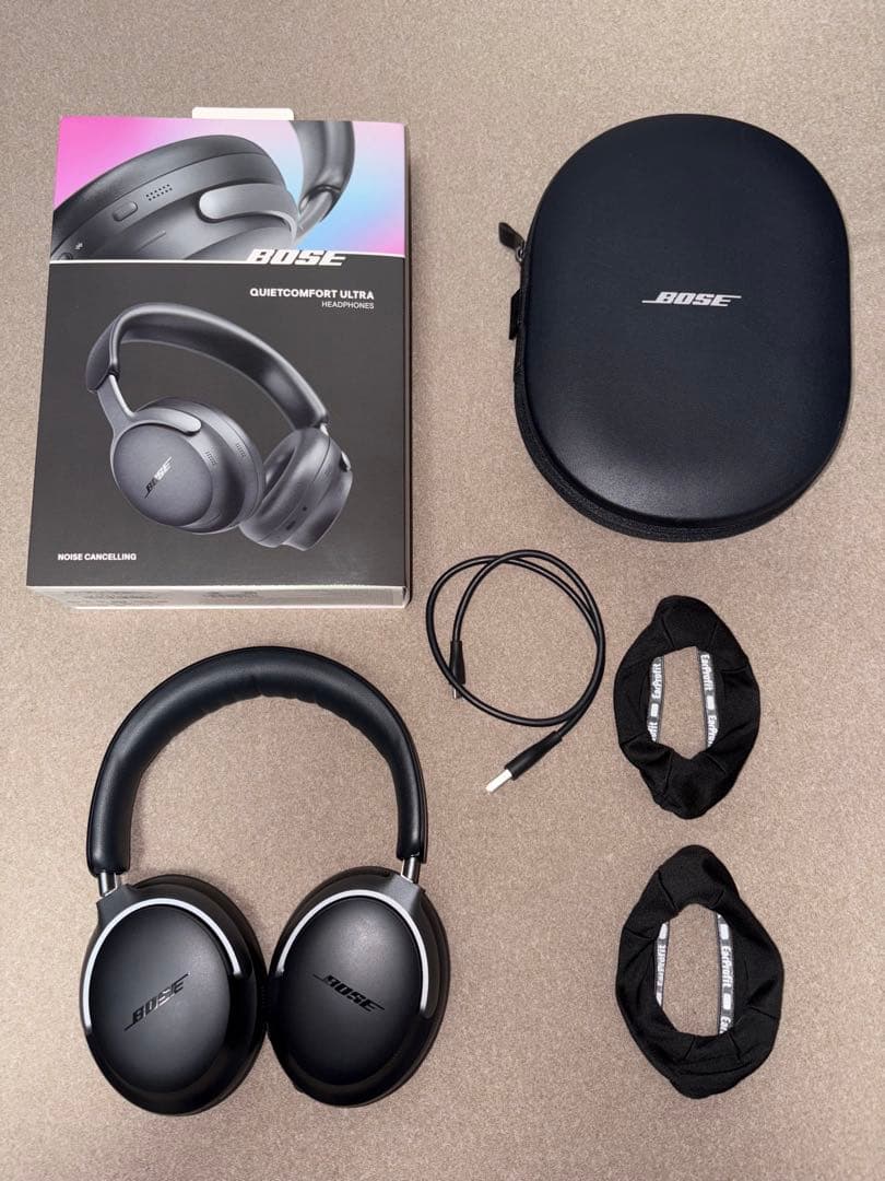 Bose QuietComfort Ultra Headphones カバー付き